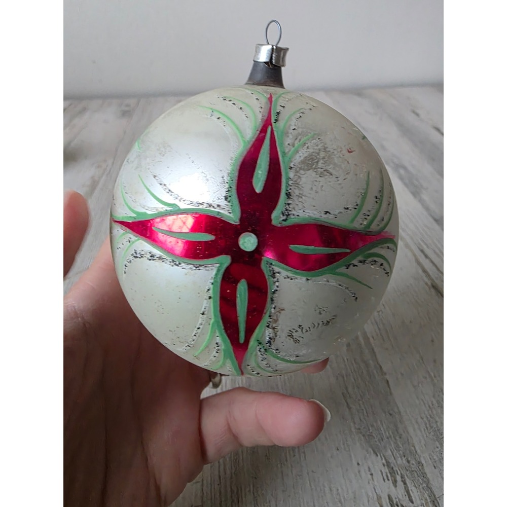 Vintage Star jumbo glass green red ornament Xmas tree